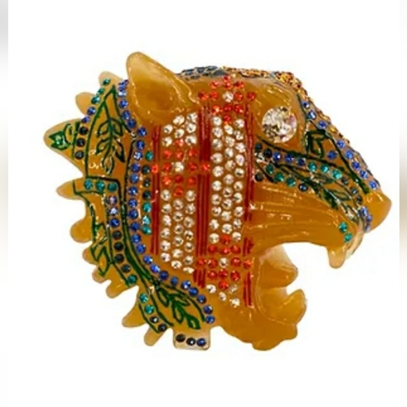 Gucci Rajah Tiger Head Resin Brooch/Multi-colored Embellished Crystals - Picture 4 of 8